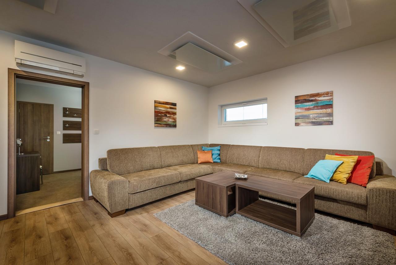 Apartmánový Dom Kriváň Bešeňová Exteriér fotografie