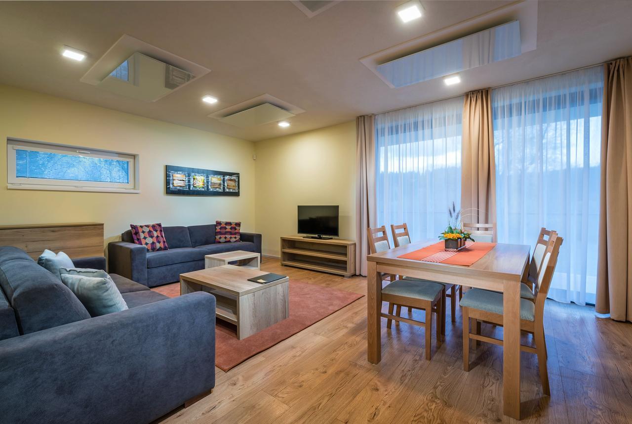 Apartmánový Dom Kriváň Bešeňová Exteriér fotografie